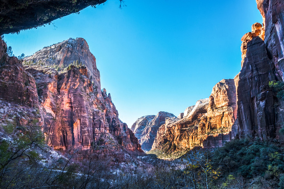 Zion Nat. Park, View from Weeping Rock